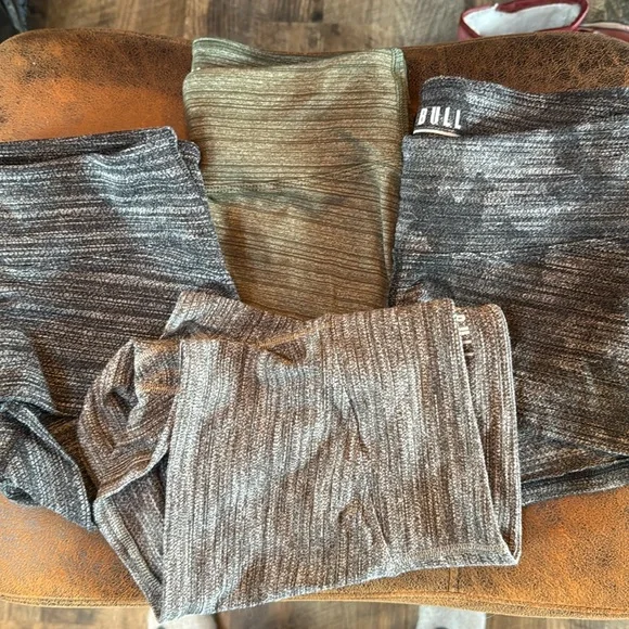 4 pairs of NoBull shorts size S
